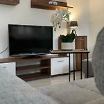 Apartment Monteurwohnung Burchard I Rosenau - Platz Fuer 6 Personen *