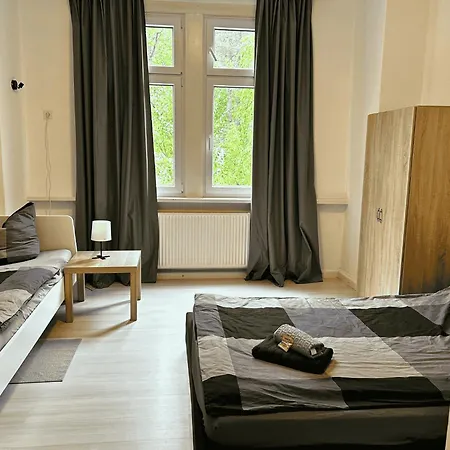 Monteurwohnung Burchard I Rosenau - Platz Fuer 6 Personen Appartement Coburg