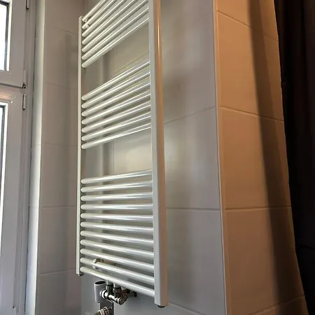 Monteurwohnung Burchard I Rosenau - Platz Fuer 6 Personen Appartement Coburg