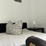 Διαμέρισμα Monteurwohnung Burchard I Rosenau - Platz Fuer 6 Personen Κόμπουργκ