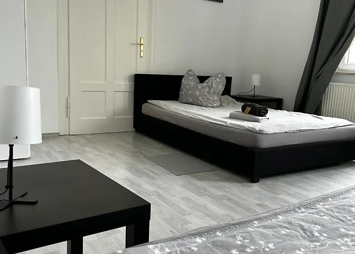 Monteurwohnung Burchard I Rosenau - Platz Fuer 6 Personen