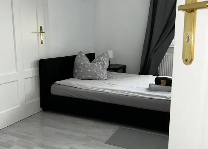 Monteurwohnung Burchard I Rosenau - Platz Fuer 6 Personen 아파트 *