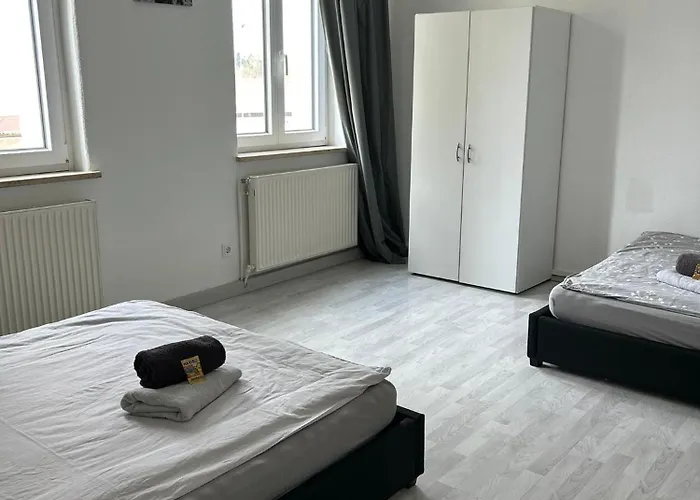 아파트 Monteurwohnung Burchard I Rosenau - Platz Fuer 6 Personen *