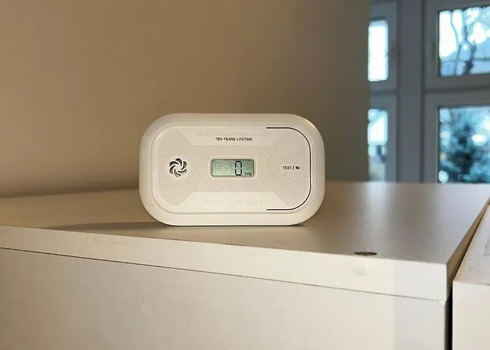Monteurwohnung Burchard I Rosenau - Platz Fuer 6 Personen 아파트 코부르크